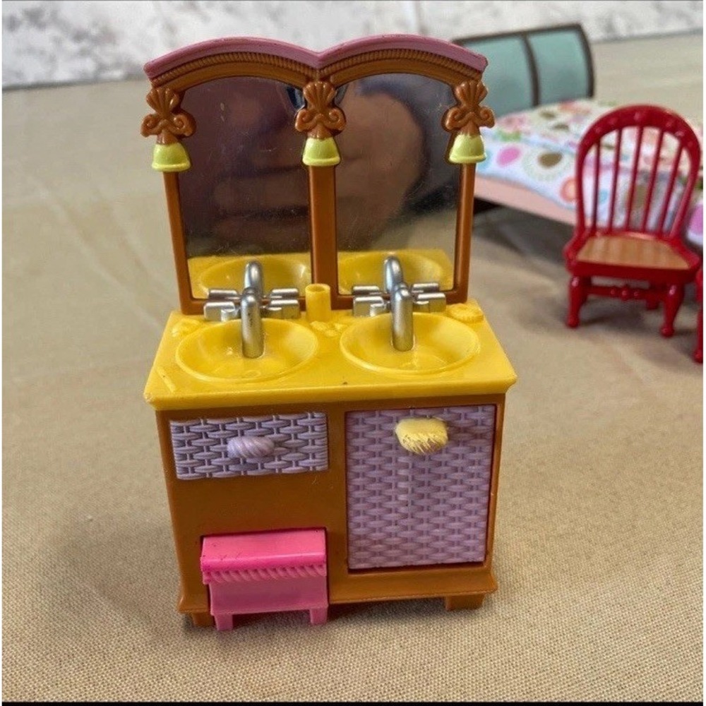 Fisher Price Loving Family Dollhouse Bathroom Vanity Double Sink Stool 2006